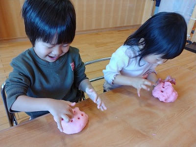 30a9f836727387f46de6294a43ea8baf