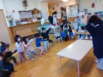 じゃんけん1 63bbd436e9e41b7f833d90644502e53d
