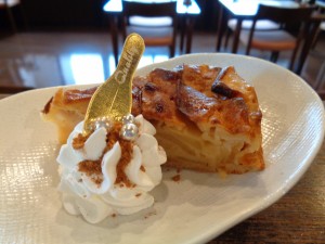 2025.9.24林檎のケーキ